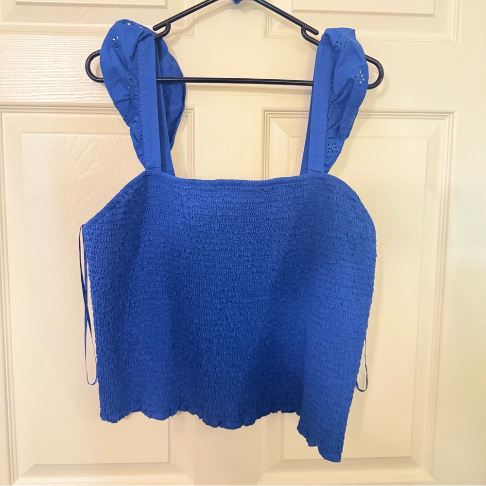 Old Navy Blue Crop Top